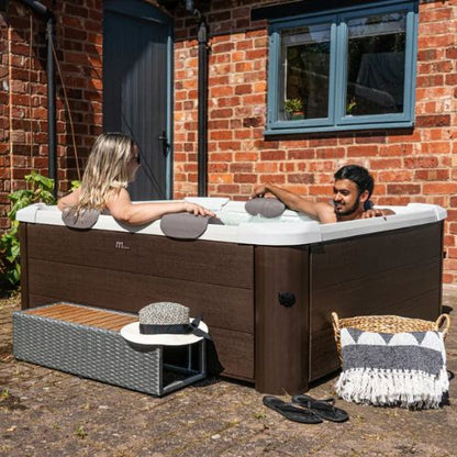 MSpa Tribeca 4-6 Seater Portable Hot Tub / Spa - When You're Outdoors